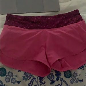 pink lulu shorts 2.5 inseam